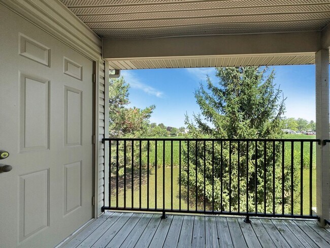 Building Photo - Minutes from Adrian College************** Massive 2 Bedroom 2 Bath*****************Rent $1,150/month