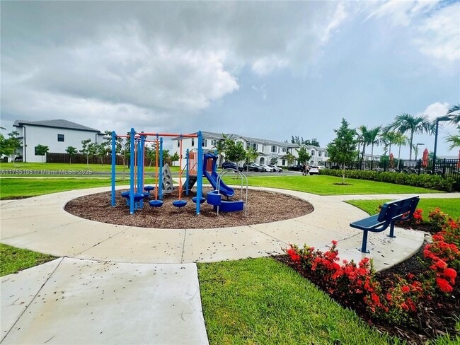 Building Photo - 13370 SW 284th Terrace