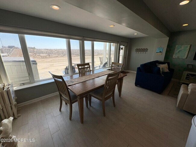 Building Photo - 35 Dune Terrace