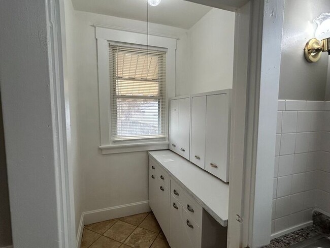 Building Photo - 4131 St Martins Pl