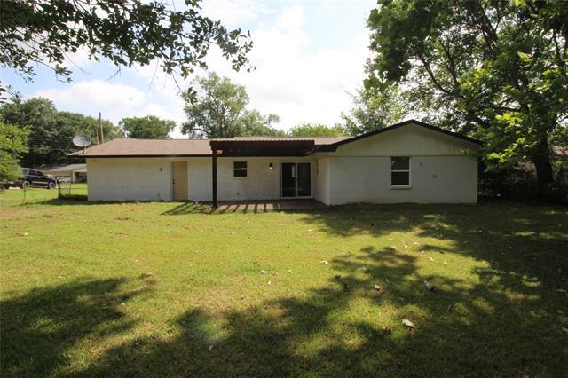 Building Photo - 615 Sides Cir