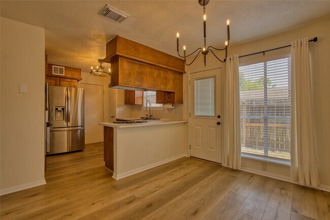 Building Photo - 1522 Park Meadow Dr