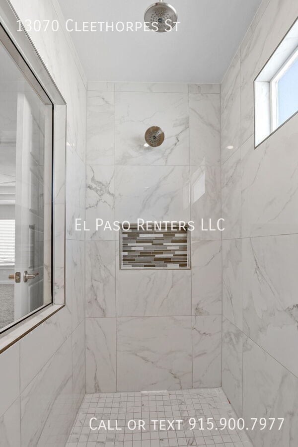 Building Photo - 13070 Cleethorpes St
