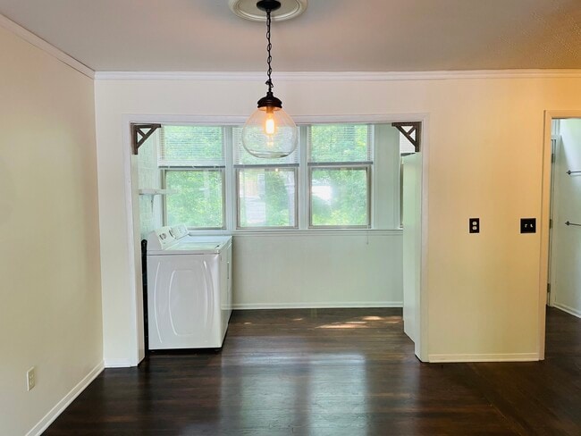 Building Photo - 2941 Caldwell Rd NE