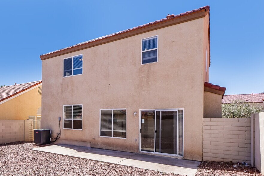 Building Photo - 8832 Big Bear Pines Ave