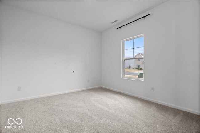 Building Photo - 8266 Juniper Ln