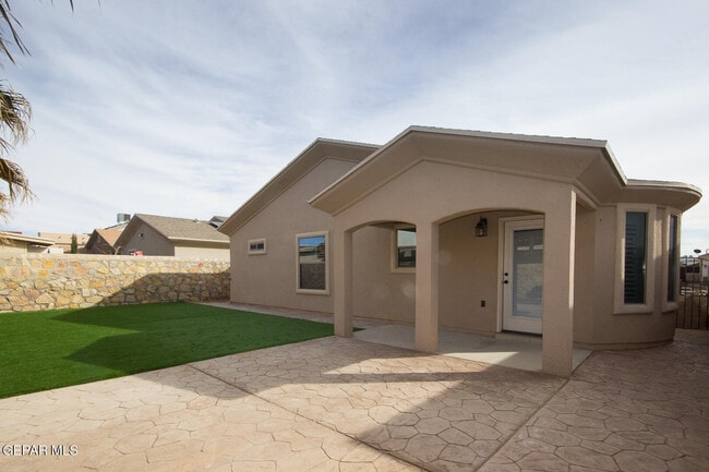 Building Photo - 13177 Shady Trail