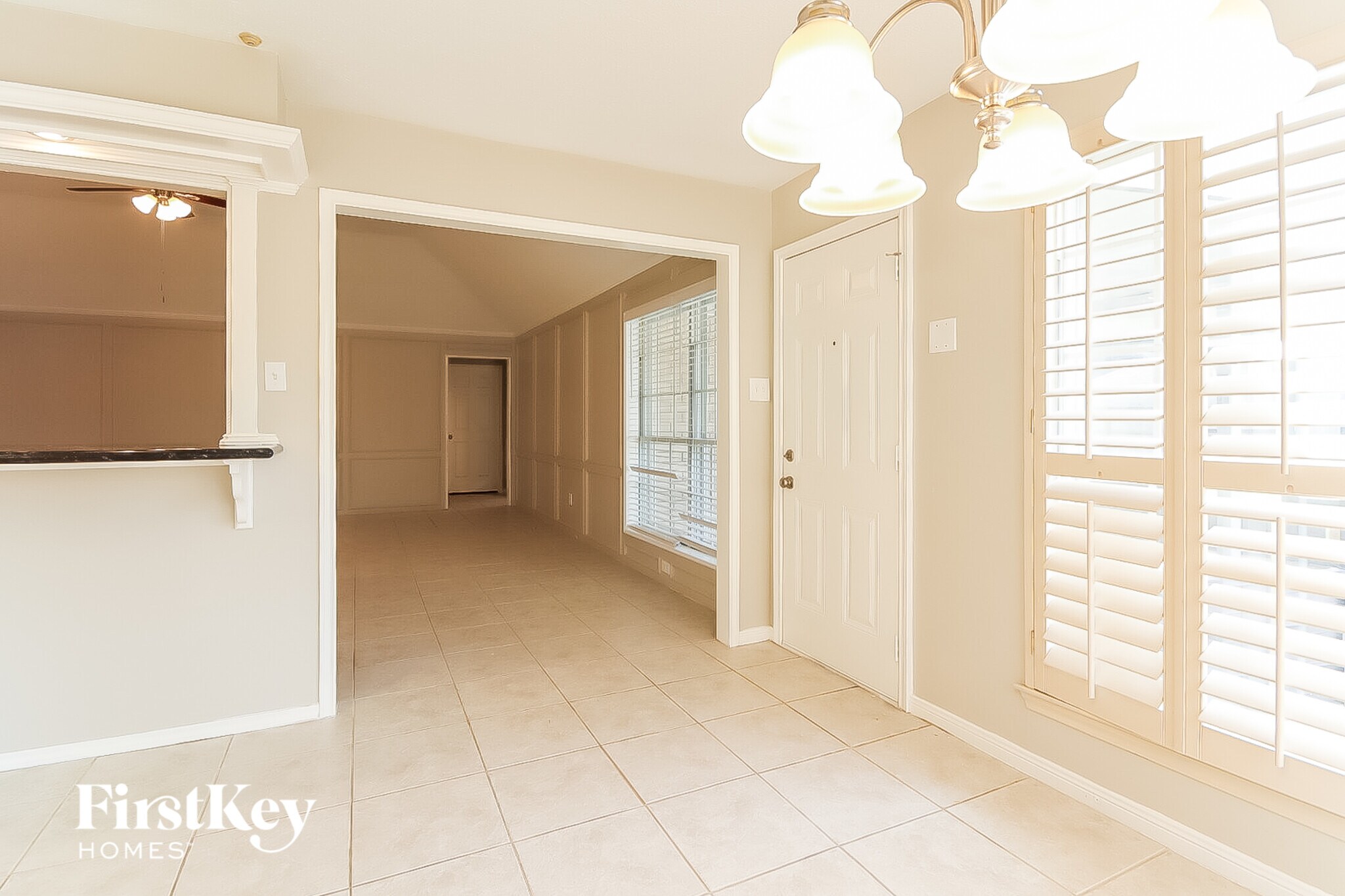 Building Photo - 2303 Prestwick Dr