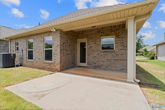 Building Photo - 125 Princewater Dr