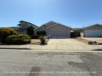 Building Photo - 4 bedroom in San Leandro CA 94579