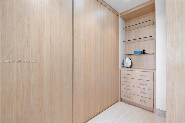 Building Photo - 10275 Collins Ave