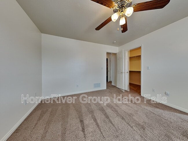 Building Photo - 3676 Briar Creek Ln