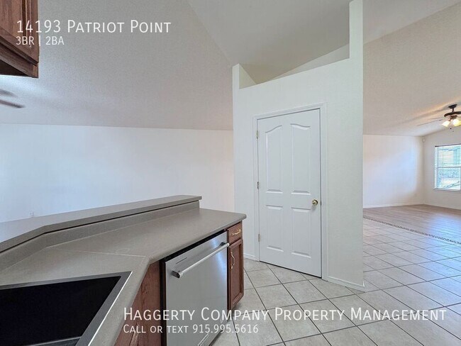 Building Photo - 14193 Patriot Point Dr