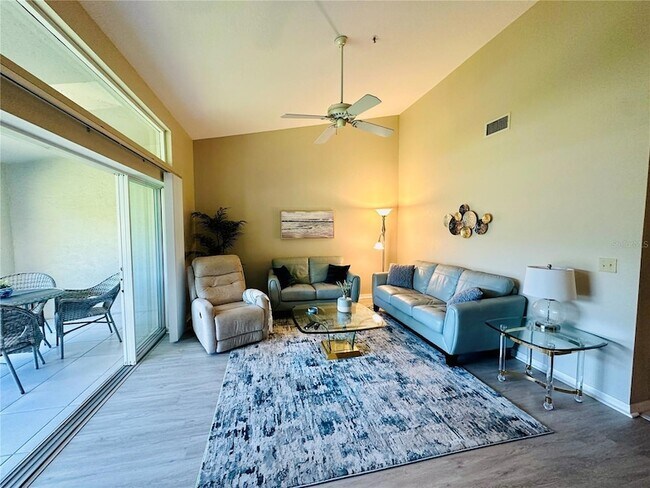 Building Photo - 6713 Stone River Rd