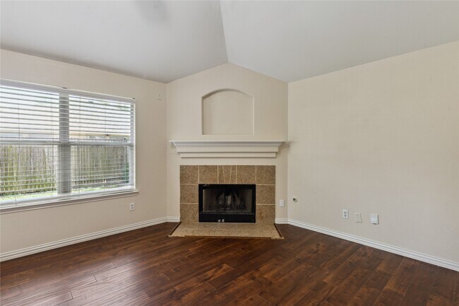 Building Photo - 19511 Ingham Dr