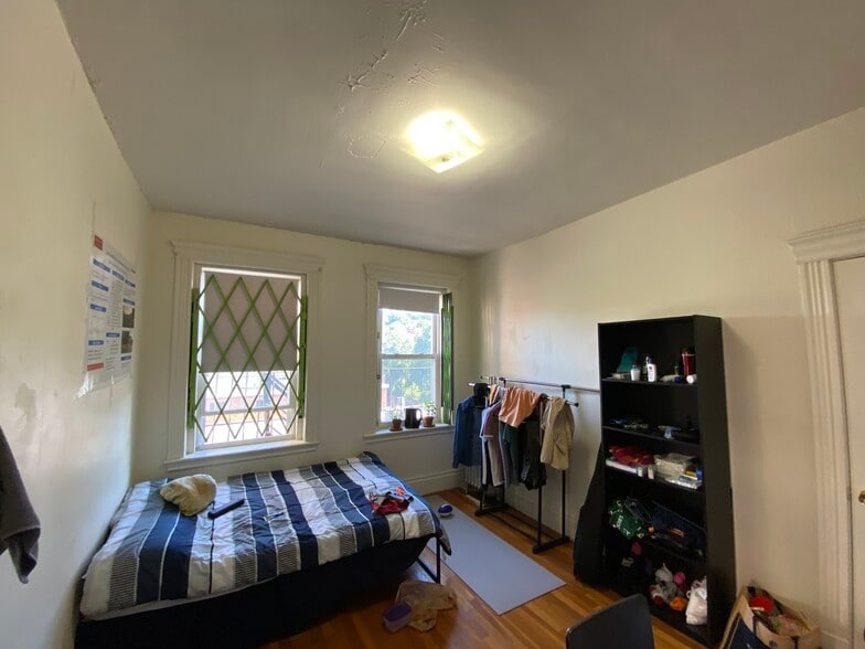 Building Photo - 5 Walbridge St