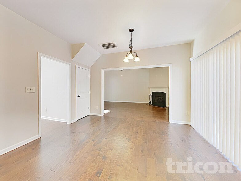 Building Photo - 192 Carissa Dr