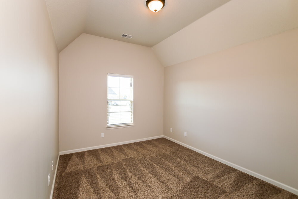 Building Photo - 3208 Vandelay Cove