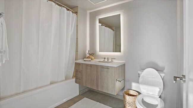 Building Photo - 1722 6th St NW