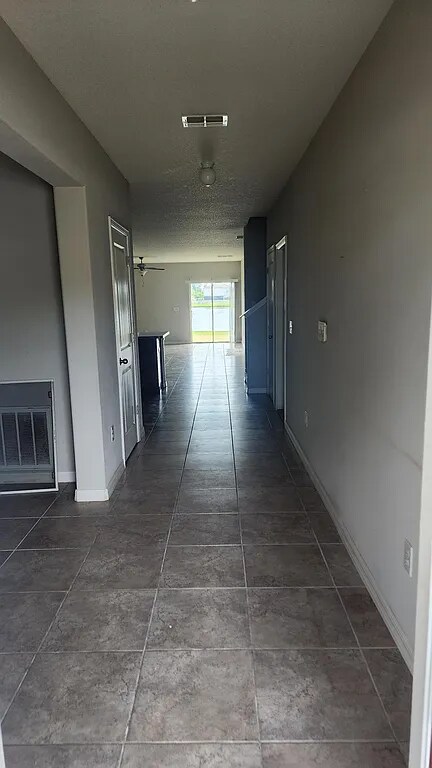 Building Photo - 108 Cascade Bend Dr