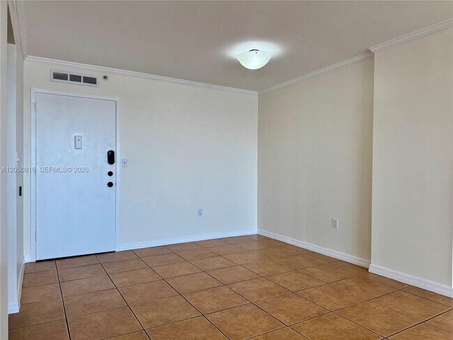 Building Photo - 2780 NE 183rd St
