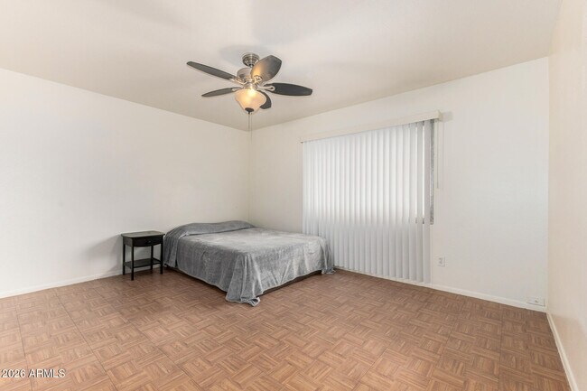 Building Photo - 4439 E Hidalgo Ave