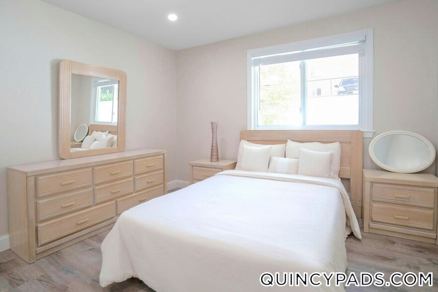 Building Photo - 75 Presidential Dr