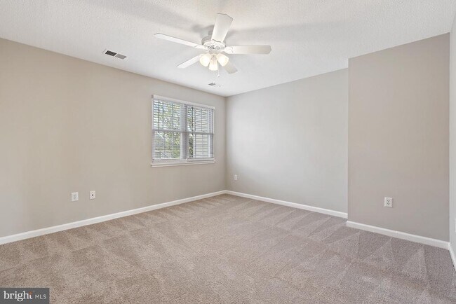 Building Photo - 2384 Branleigh Park Ct