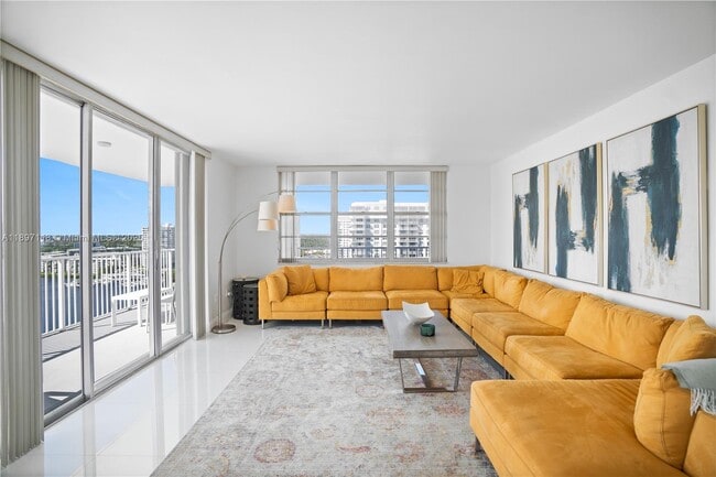 Building Photo - 2851 NE 183rd St