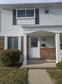 Building Photo - 13842 Keating Dr