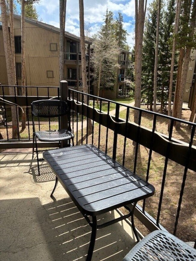 Building Photo - Monthly Rental- Gold Camp 127