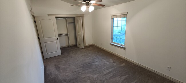 Building Photo - Beautiful Salt Lake Townhome!!!