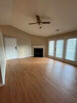 Building Photo - 7135 W Friendly Ave