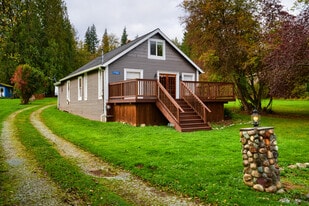 Building Photo - 17562 W Big Lake Blvd