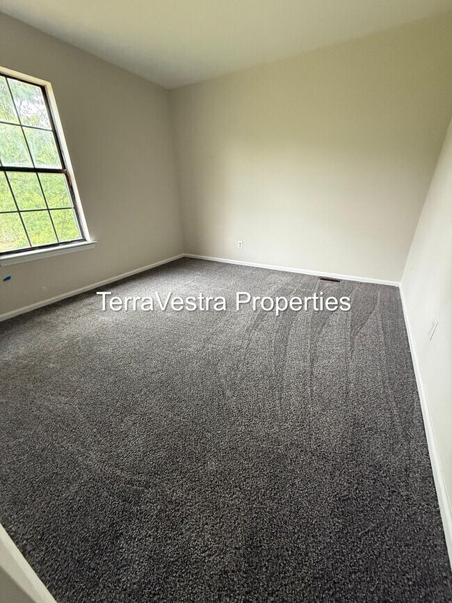 Building Photo - 2853-2855 Erial Road
