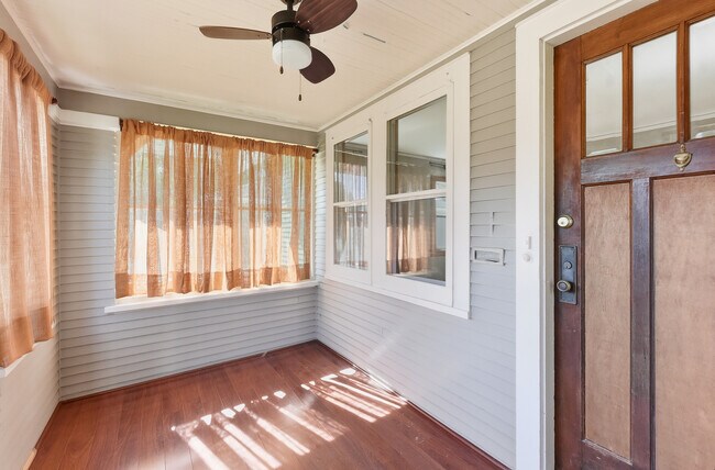 Building Photo - 1608 S 55th St