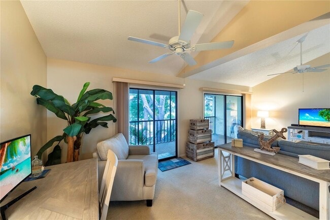 Building Photo - 646 Bird Bay Dr E