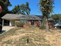 Building Photo - 2374 Kingsley Ave