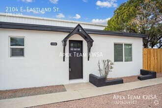 Building Photo - $825 Beautifully Remodeled 1 Bed | 1 Bath ...