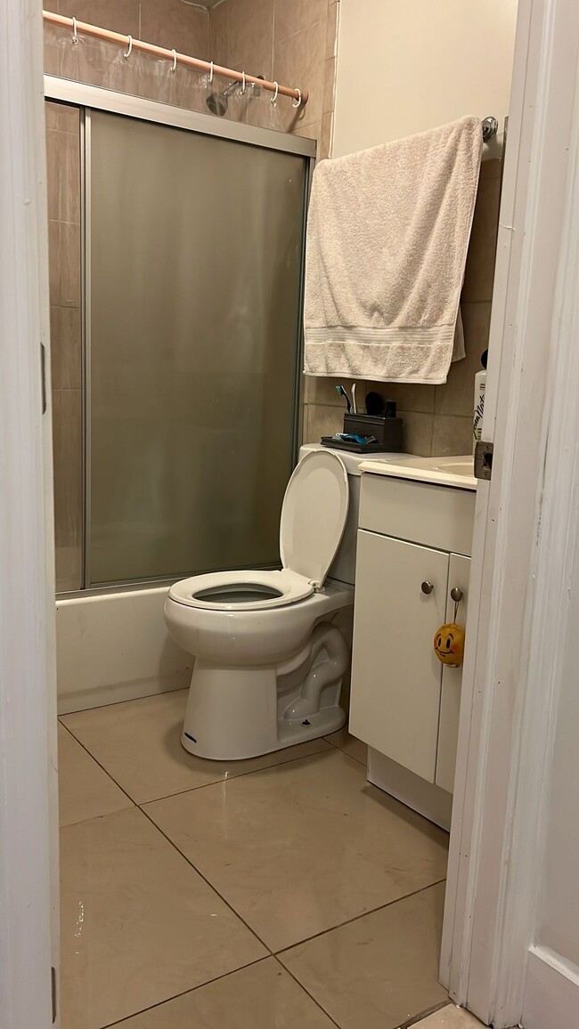 Building Photo - 785 NW 177th Terrace