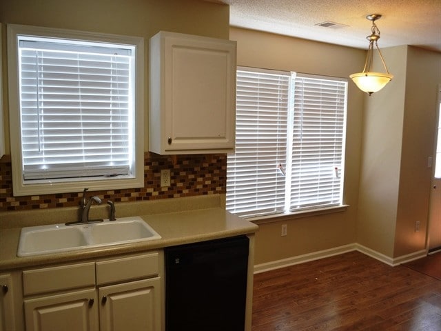 Building Photo - 174 Bonnie Woods Dr