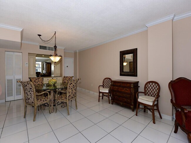 Building Photo - 3450 S Ocean Blvd
