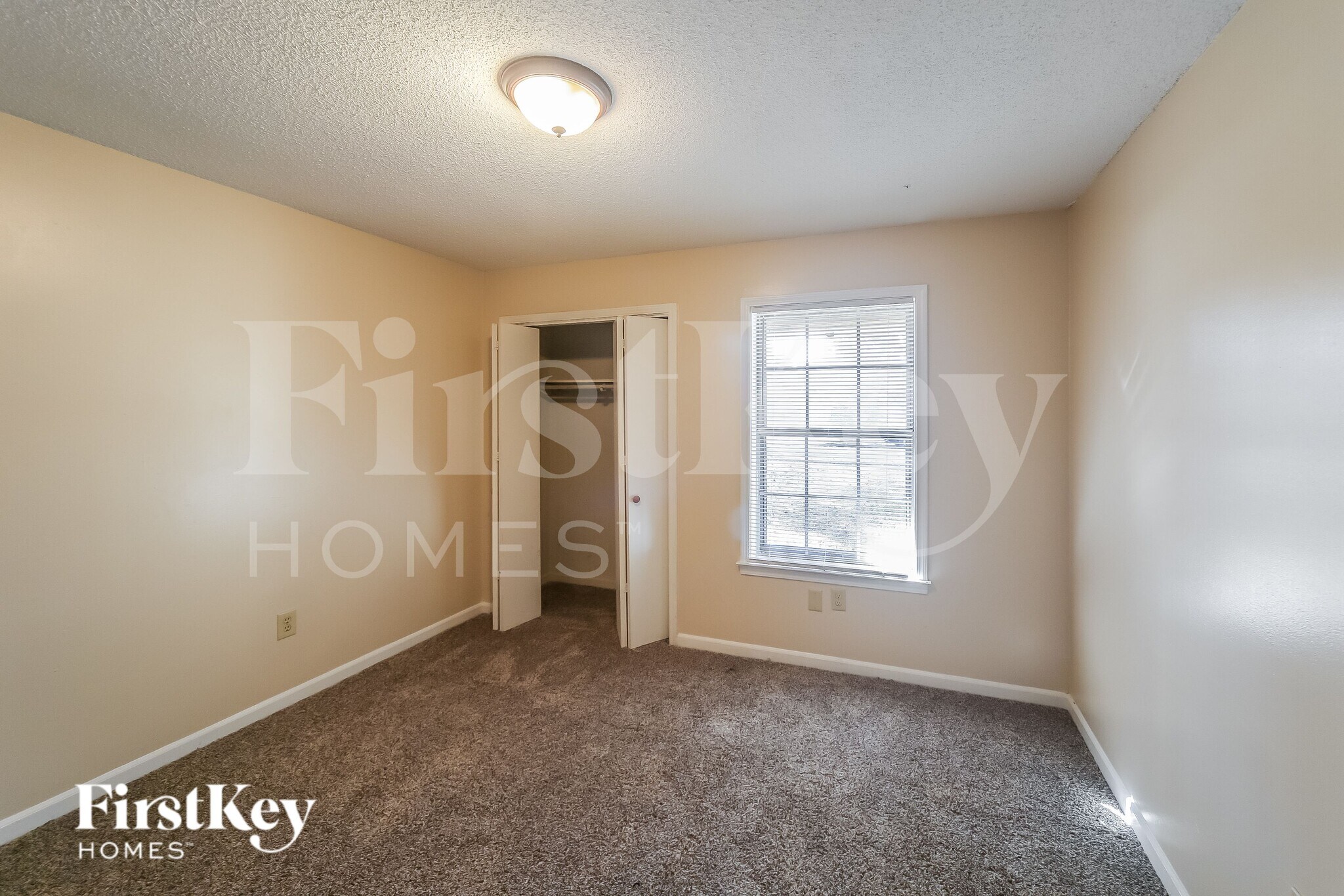 Building Photo - 6528 Baybrook Ln