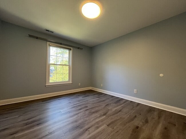 Building Photo - 10707 Pomerane Pl