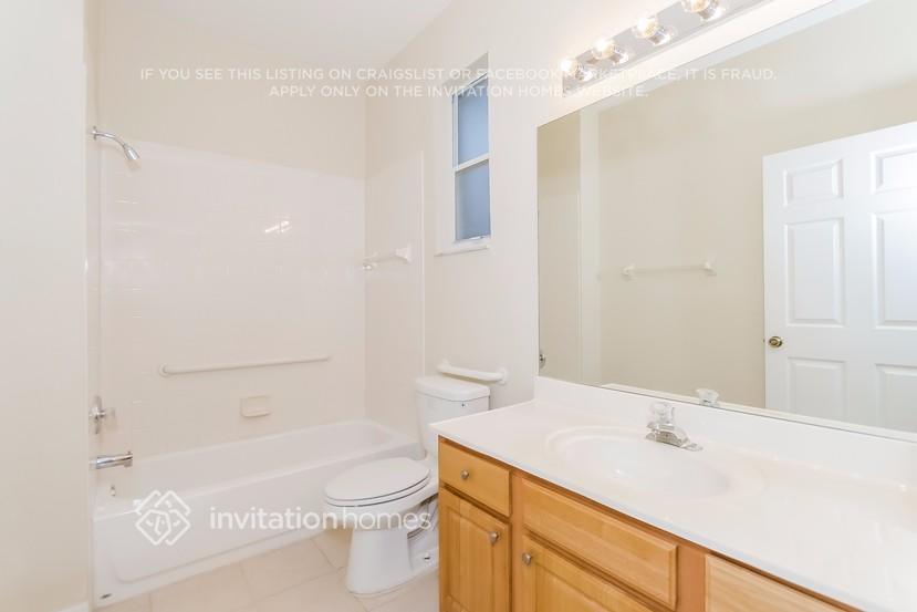 Building Photo - 1934 Magical Ln