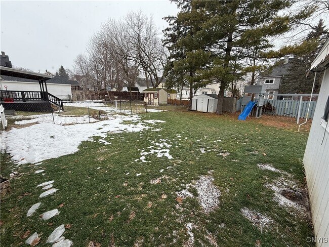 Building Photo - 127 Wyoming Ave