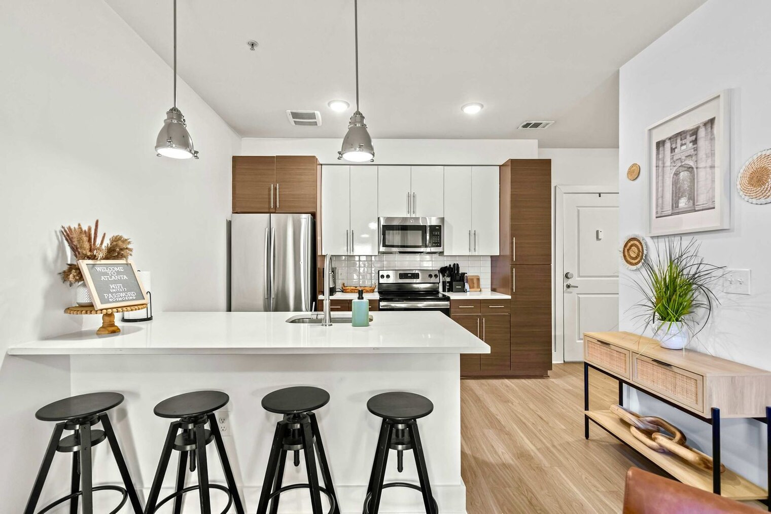 Building Photo - 455 14th St NW