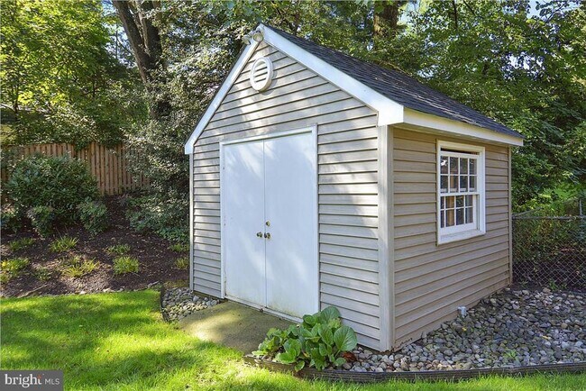 Building Photo - 5330 36th St N