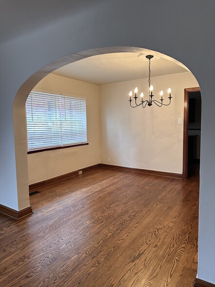 Dining Room - 6659 Devonshire Ave