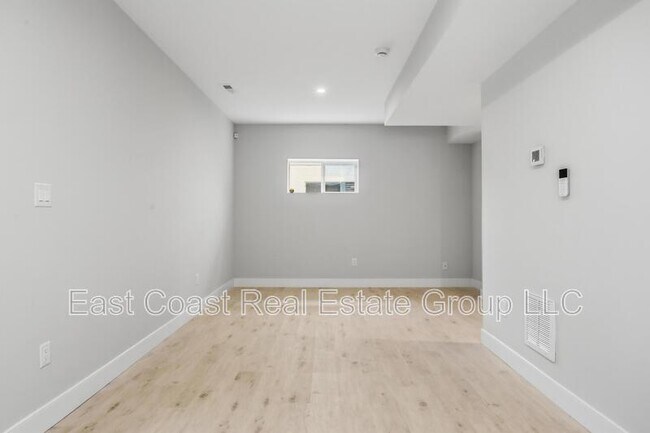 Building Photo - 530 N Third St B